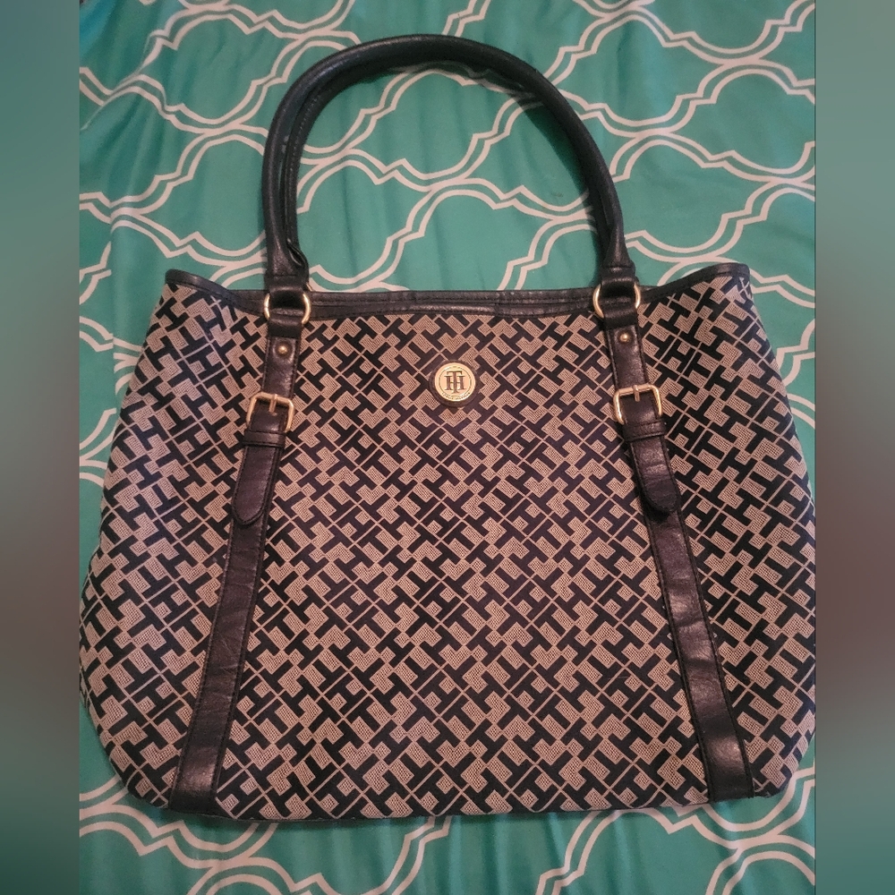 Tommy Hilfiger Navy and Tan Patterned Tote Bag